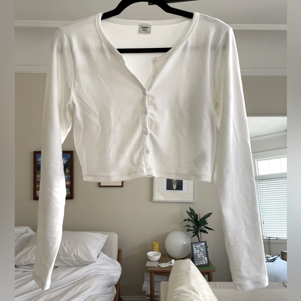 Aritzia White Long Sleeve Button-Up Top